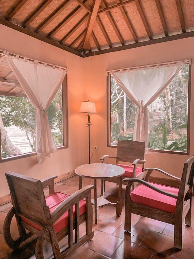 Saridevi Country house